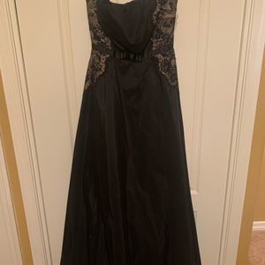 Elegant Black Ball/ Prom Gown
